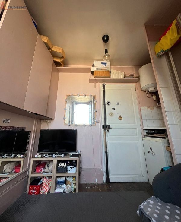 Studio 7m² Paris 10e - Étage élevé, lumineux - Photo 13