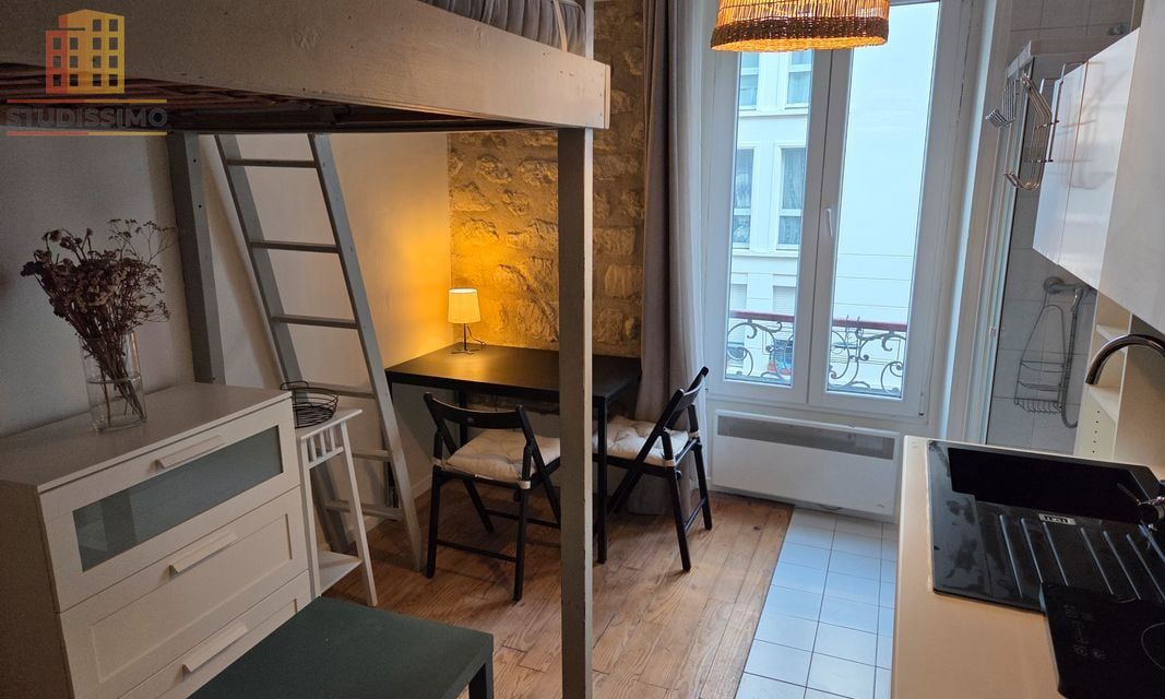 Studio meublé 11m² Paris 11e Oberkampf - Fonctionnel, bien situé - Photo 1