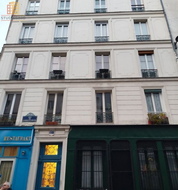 Studio à Paris