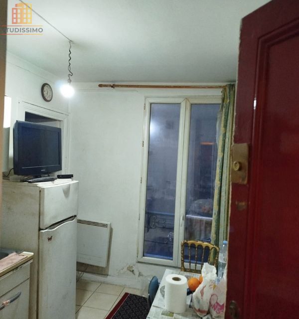 Studio 19m² Paris 10e - Sans caractéristiques mentionnées - Photo 2