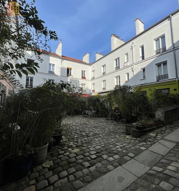 Studio à Paris