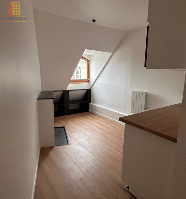 Studio 15m² Paris 16e La Muette/Passy - Étage élevé, lumineux - Photo 1