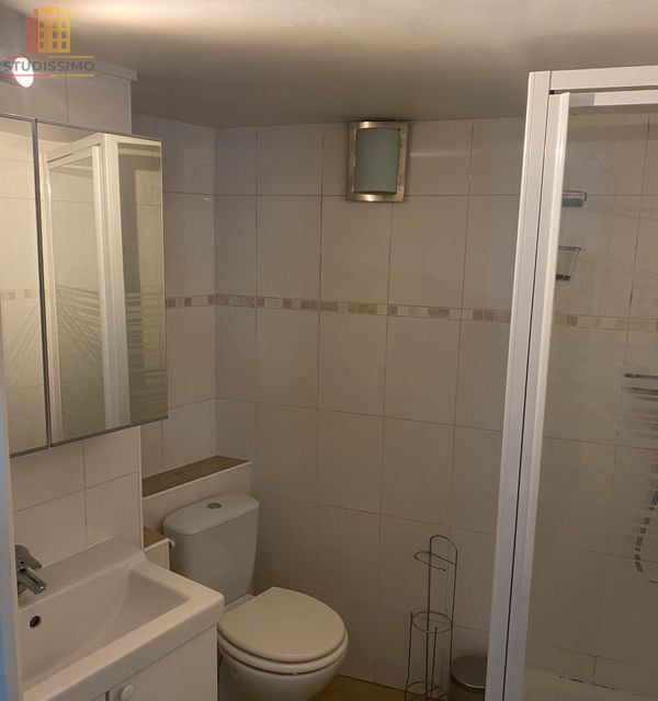 Studio 18m² Paris 7e - Dernier étage, lumineux - Photo 2