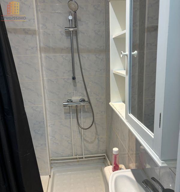 Studio 10m² Paris 17e - Aux pieds de la butte Montmartre - Photo 1