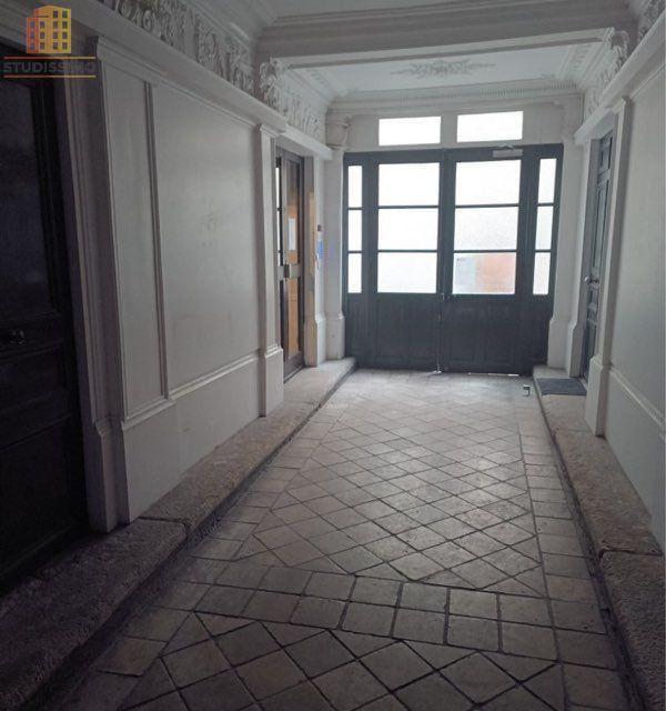 Studio 12m² Paris 9e Rue Blanche - Photo 3