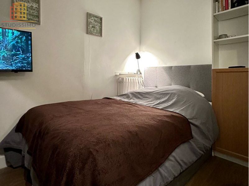 Studio 9m² Paris 7e - Photo 1