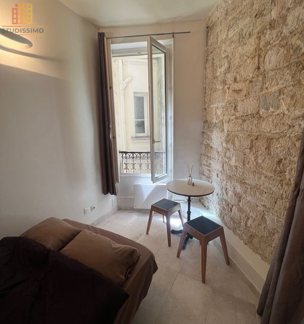 Studio à Paris