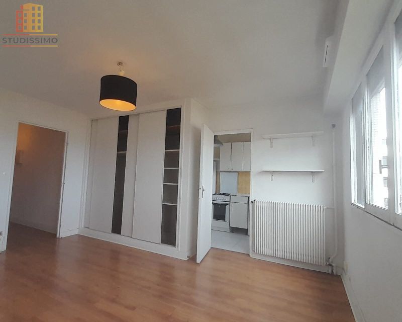 Studio 32m² Paris 20e - Dernier étage, vue dégagée - Photo 2