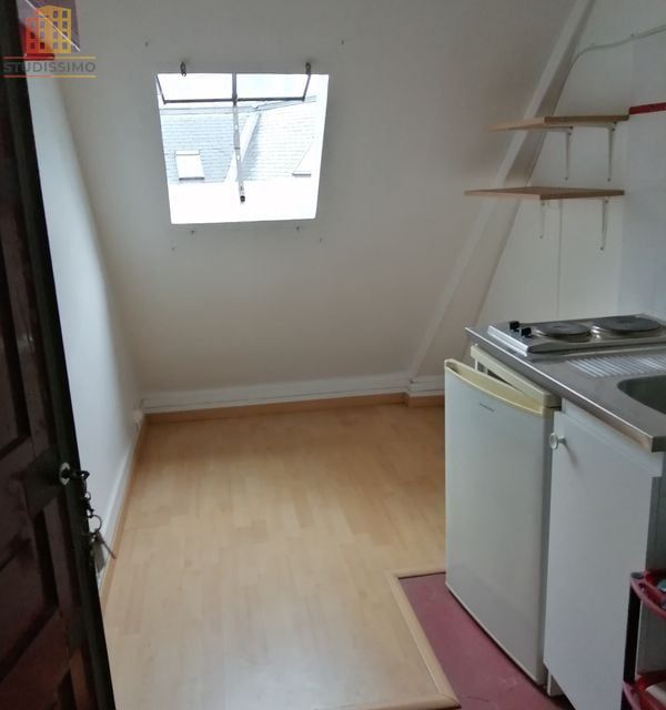 Chambre de bonne 5m² Paris 8e - Photo 2