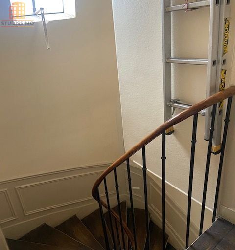 Chambre de bonne 8m² Paris 11e - Étage élevé, lumineux - Photo 5