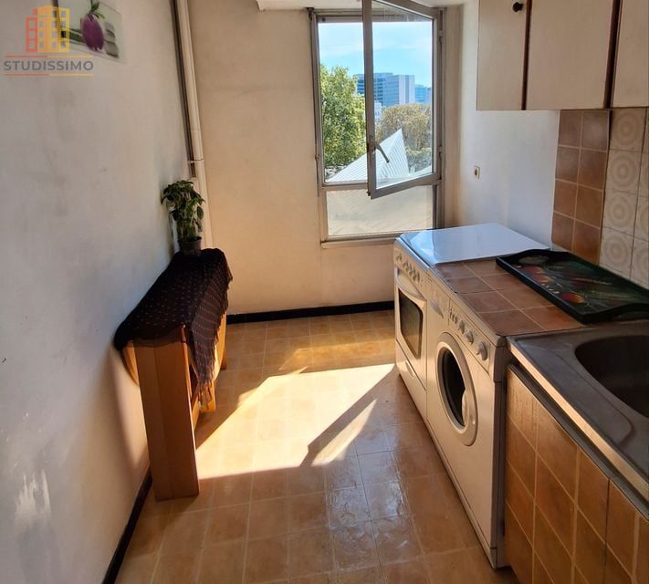 Studio 31m² Courbevoie - Plein sud, balcon calme - Photo 4