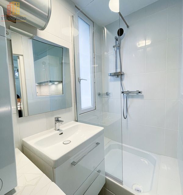 Studio 23m² Clichy Mairie - Refait à neuf, cuisine équipée - Photo 2
