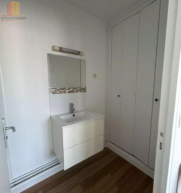 Studio 25m² Asnières-sur-Seine - Lumineux, dernier étage avec parking - Photo 2