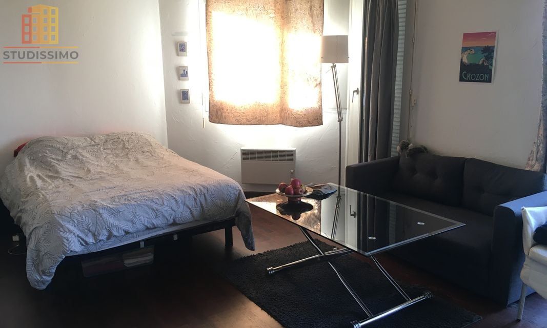 Studio à Vanves