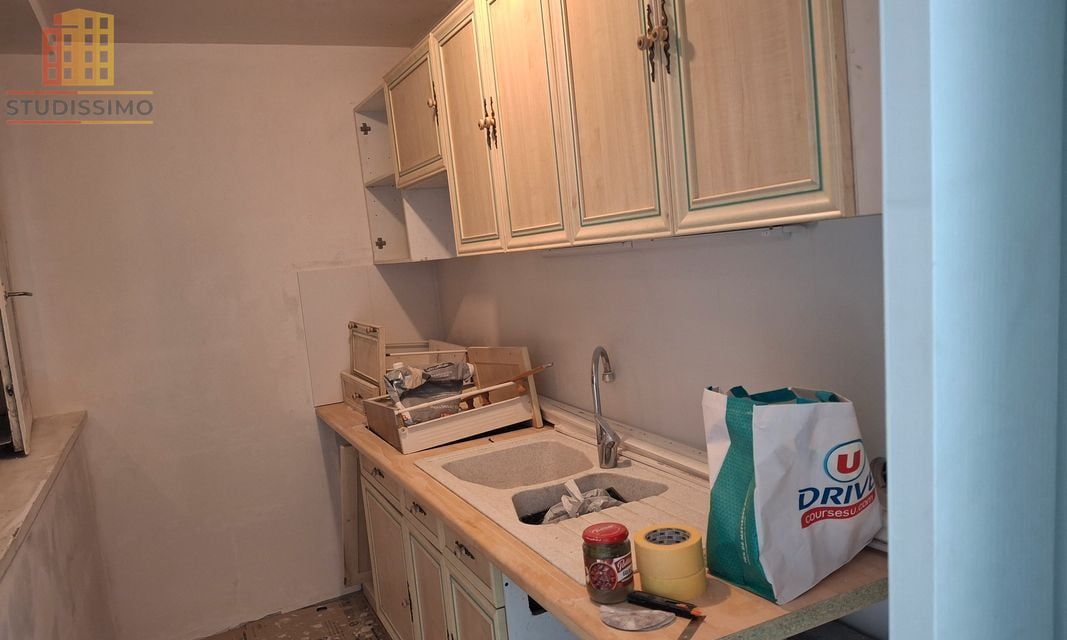 Studio 24m² Stains - Entièrement rénové, cave et parking - Photo 1