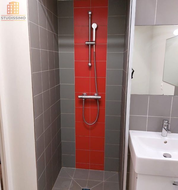 Studio 18m² Ivry-sur-Seine - Meublé, résidence étudiante - Photo 1