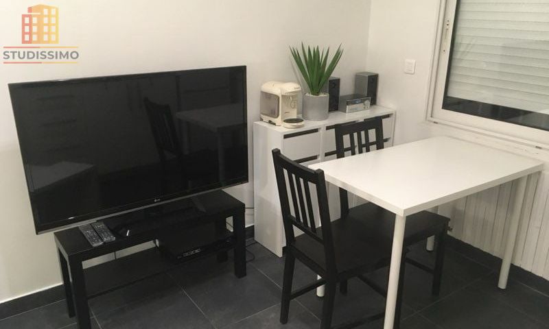 Studio 17m² Nogent-sur-Marne - 94130 - Photo 1