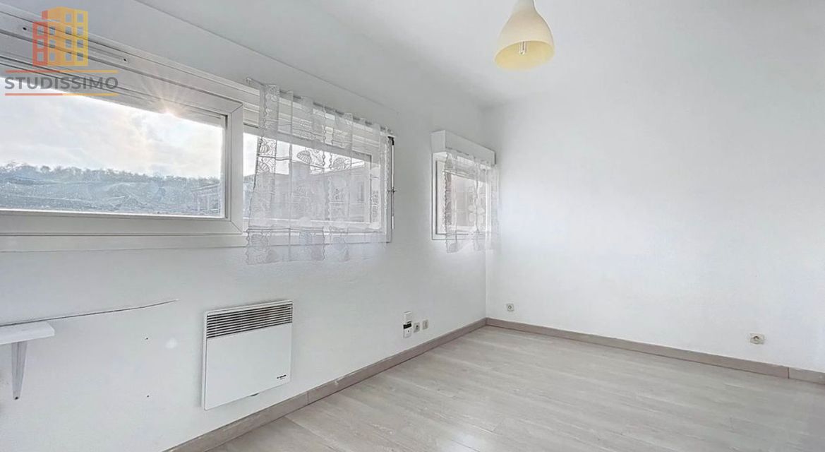 Studio 18m² Élancourt - Quartier La Clef Saint-Pierre - Photo 2