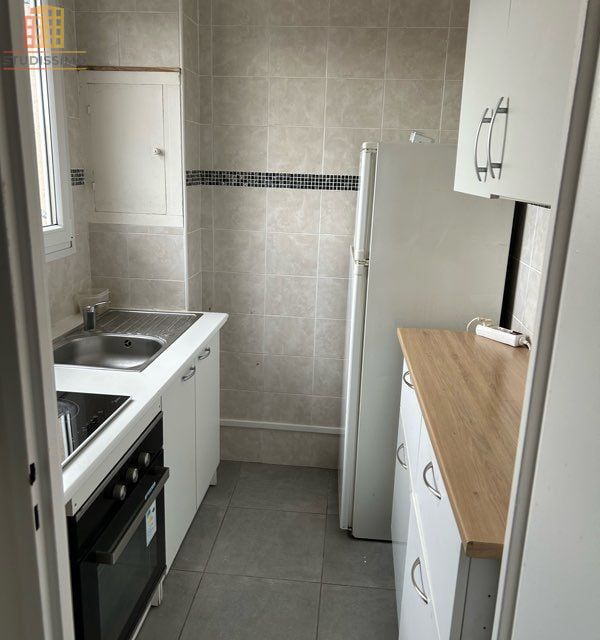 Studio 27m² Achères - Dernier étage - Photo 2
