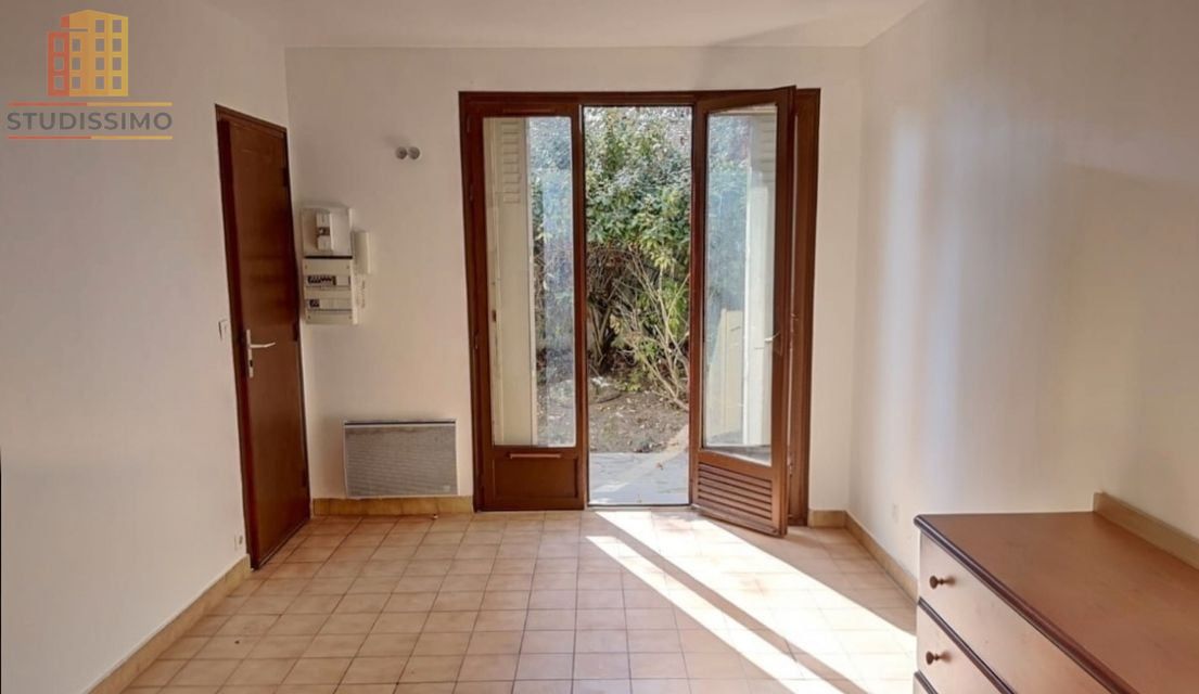 Studio 22m² Triel-sur-Seine - Sans caractéristique mentionnée - Photo 2
