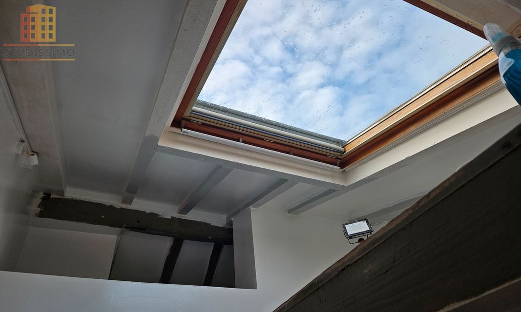 Studio 7m² Versailles - Mezzanine - Photo 1
