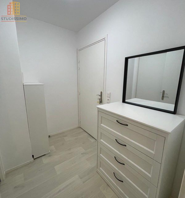 Studio 30m² Arpajon - Meublé, stationnement extérieur - Photo 10