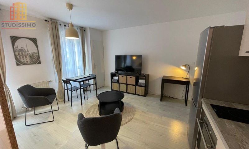 Studio 30m² Arpajon - Meublé, stationnement extérieur - Photo 2