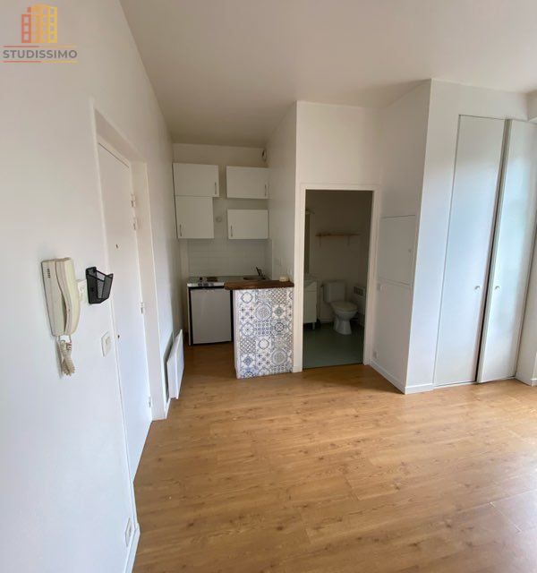 Studio 20m² Corbeil-Essonnes 91100 - Photo 1