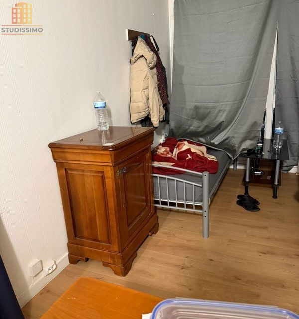 Studio à Grigny