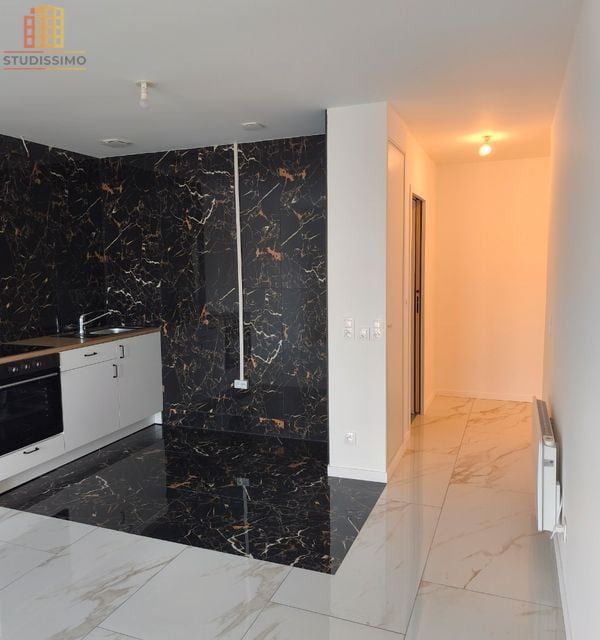Studio 30m² Vauréal - Refait à neuf, dernier étage - Photo 8