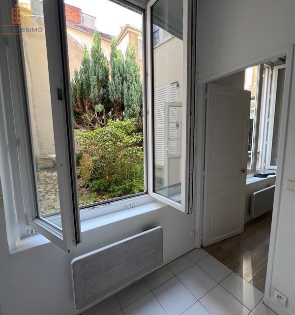 Studio 28m² Fontainebleau centre - Emplacement central - Photo 1