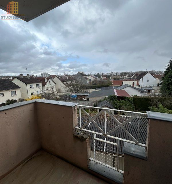 Studio 29m² Pontault-Combault - Étage 2/3, DPE D - Photo 4