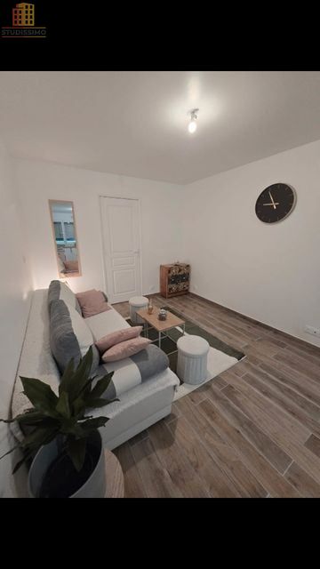 Studio à Moussy-le-Vieux
