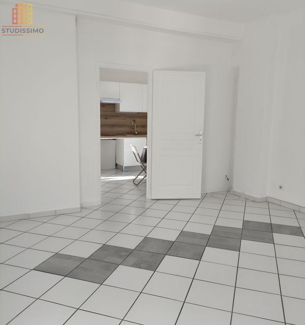 Studio 30m² Villeurbanne Gratte-Ciel - Photo 2