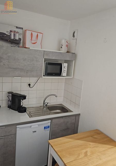 Studio 19m² Caluire-et-Cuire - 3e étage, DPE D - Photo 1