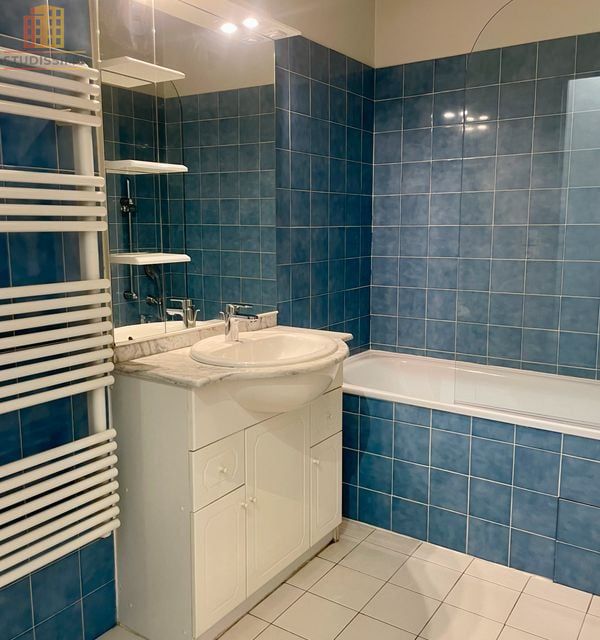 Studio 35m² Lyon 6e - Balcon, cave - Photo 3