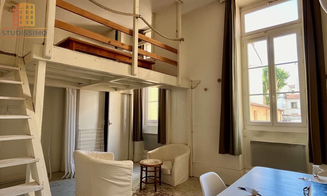 Studio 28m² Lyon 2e - Mezzanine, Rue Sainte-Hélène - Photo 1