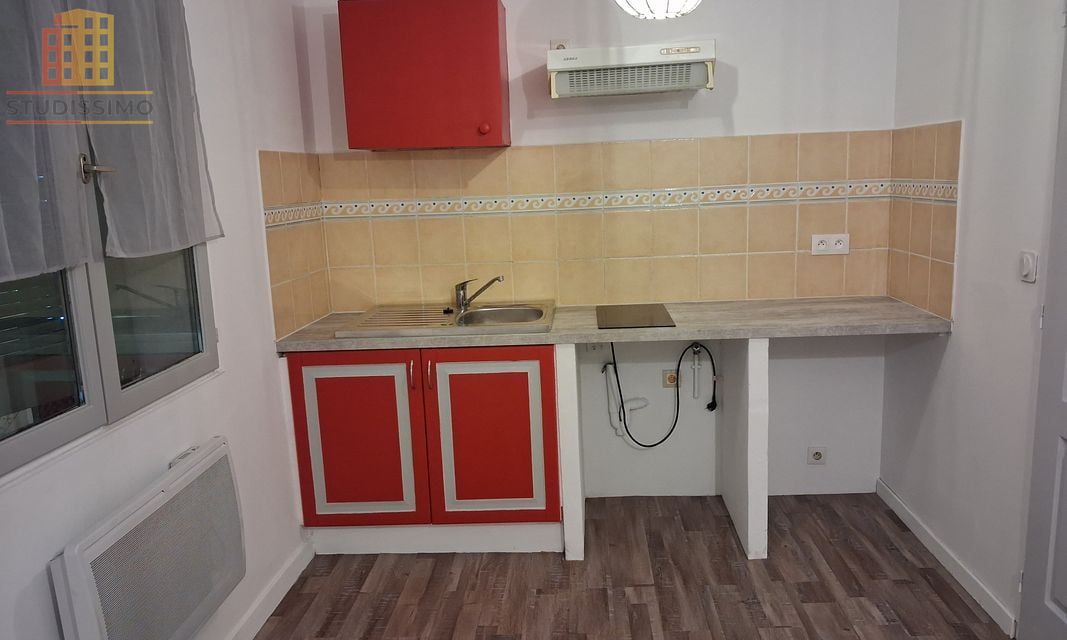 Studio 21m² Salon-de-Provence centre - Rénové, cœur historique - Photo 1