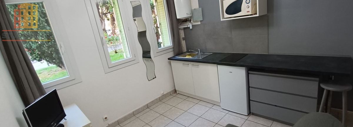 Studio 12m² Marseille 8e - Photo 1