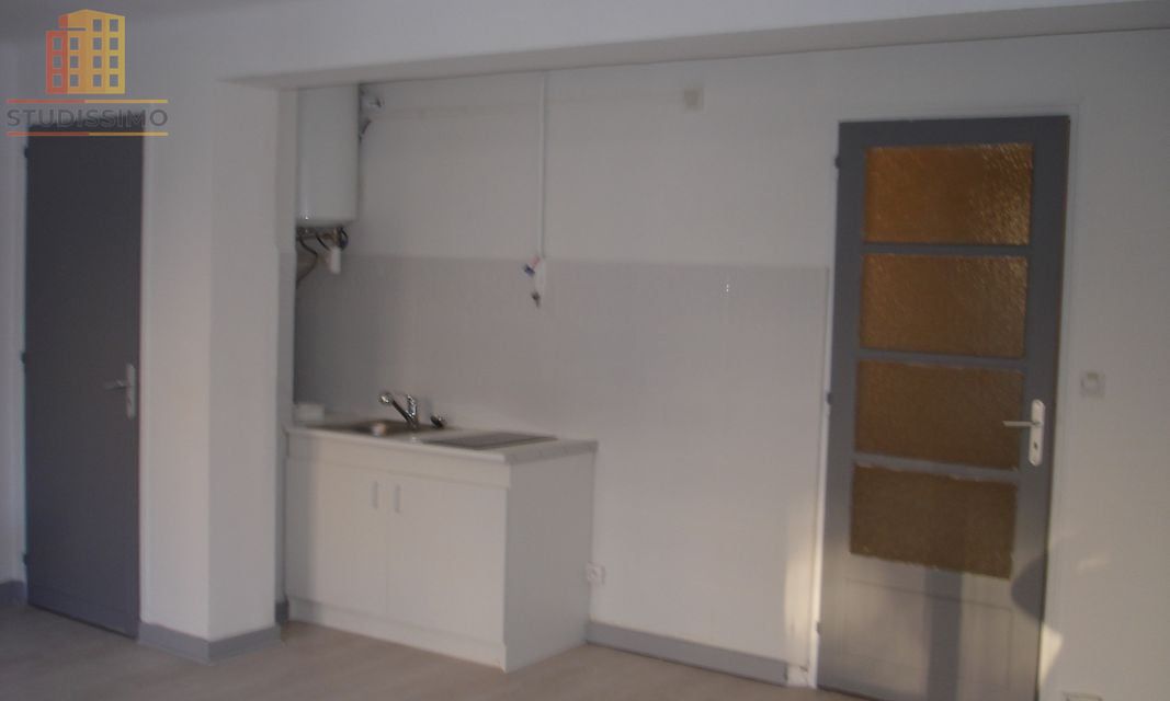 Studio 36m² Marseille 2e - Grand balcon - Photo 2