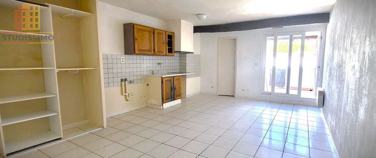Studio à Salon-de-Provence