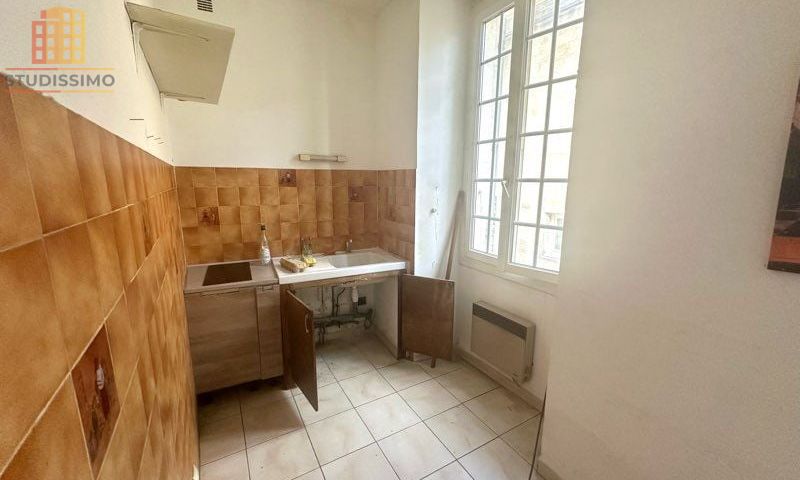 Studio 28m² Saint-Rémy-de-Provence - Étage 1/2 - Photo 2