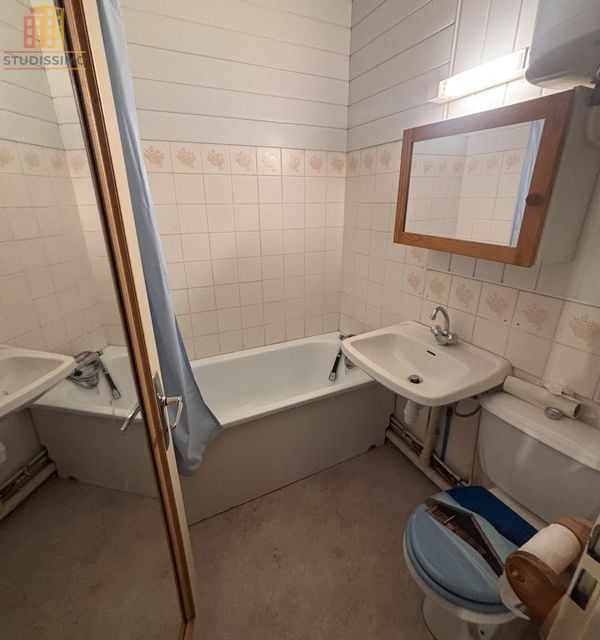 Studio 24m² Bagnères-de-Luchon - Proche commerces - Photo 1