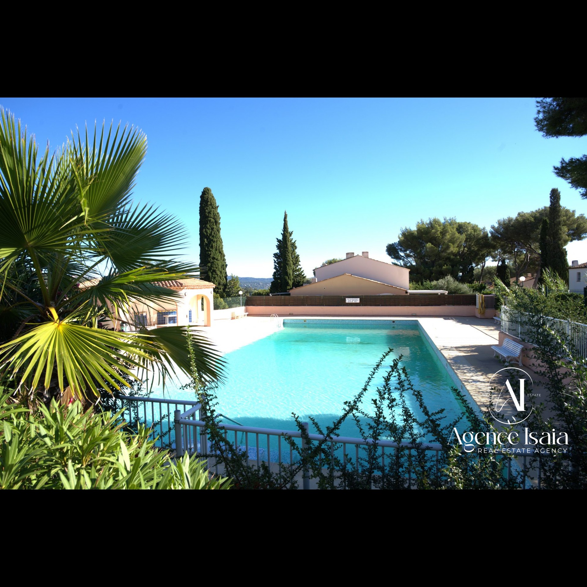 Charmant T2 rénové avec terrasses, jardin, piscine et tennis – Proche centre et plage - Photo 16