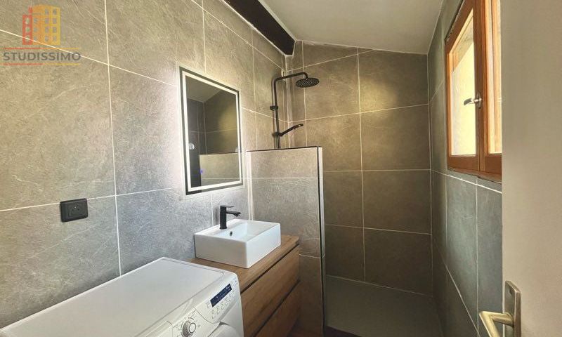 Studio 33m² Menton - Dernier étage, parking - Photo 1