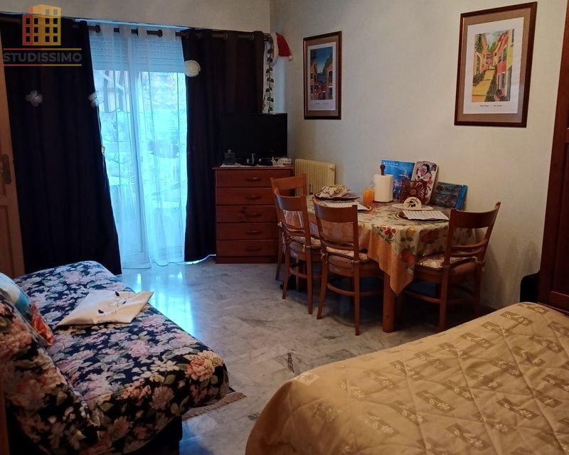 Studio 30m² Menton - 3e étage, lumineux - Photo 1