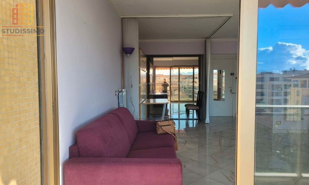 Studio 35m² Menton - Étage élevé, vue dégagée - Photo 1