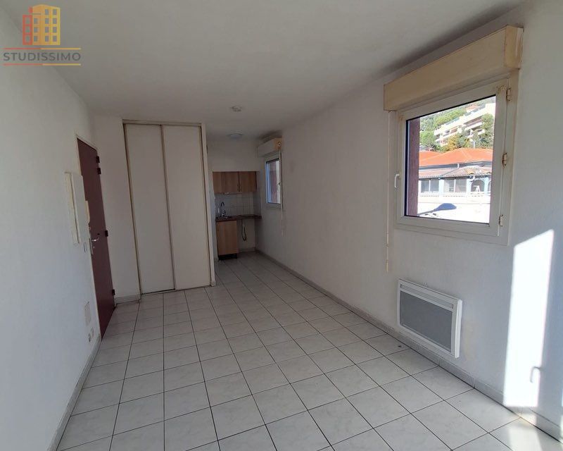 Studio 18m² Nice 06200 - Loué, étage 3/4 - Photo 1