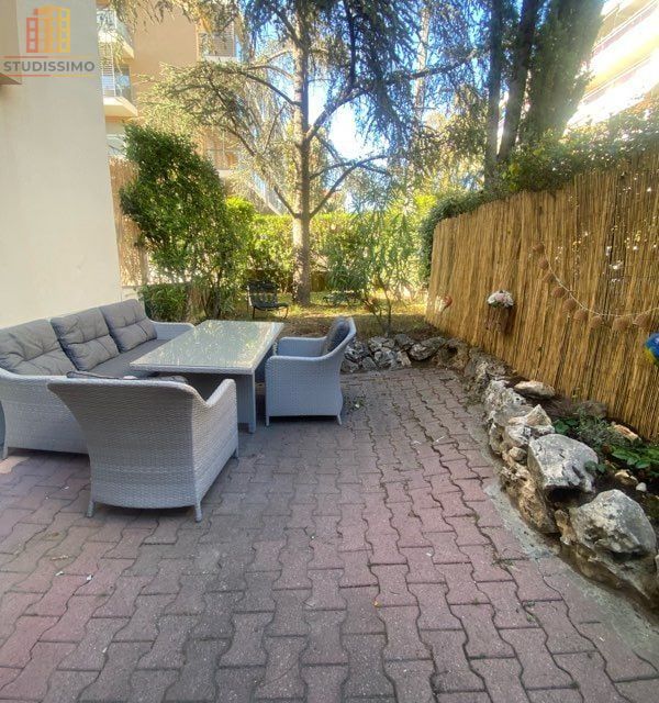 Studio 28m² Antibes Juan-les-Pins - Tout confort, proche plage - Photo 2