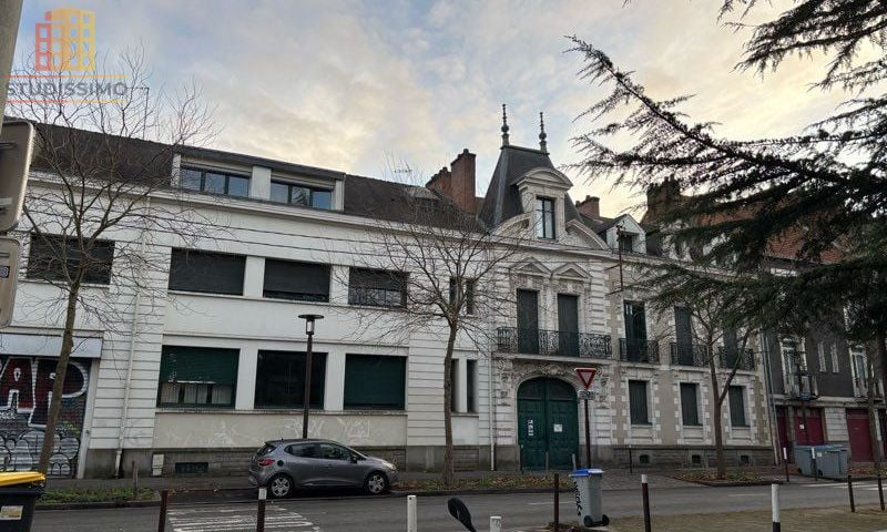 Studio 17m² Nantes île de Nantes - Parking - Photo 10